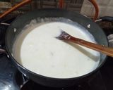 A picture of step 2 of Instant Butter scotch Rabadi.