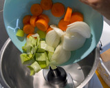Foto del paso 1 de la receta: Calamares con gambones en salsa americana con robot Moulinex iCompanion Touch XL