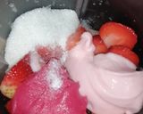 صورة لخطوة 2 من وصفة زبادو فراوله 🍓