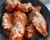 A picture of step 1 of Air fryer hot wings.