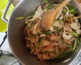 Foto del paso 3 de la receta: Spaghetti con estofado de pollo