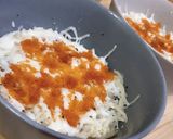 Foto langkah ke 6 dari resep Salmon Mentai Rice.