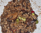 Foto del paso 6 de la receta: Arroz con setas y ajos tiernos