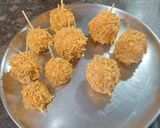 A picture of step 6 of Stuffed Bread lollipops.