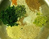 A picture of step 2 of Oats Atta Methi Paratha.