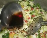 A picture of step 5 of Chicken and vegetables filling.