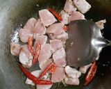 รูปขั้นตอนการทำที่ 2 ของ ไก่ผัดไข่