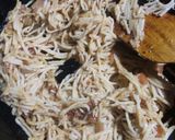 A picture of step 5 of Rice flour Noodles.