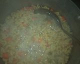 A picture of step 4 of Jallop macroni.