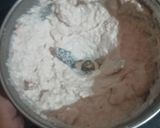 A picture of step 2 of Dahi parwal.