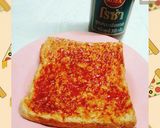 รูปขั้นตอนการทำที่ 2 ของ 🍕🧀พิซซ่าหน้าเชดด้าชีสง่ายๆ - Easy easy cheddar cheese pizza