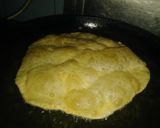 A picture of step 5 of Puri paratha with chicken tikka.