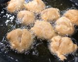 Foto langkah ke 3 dari resep Bakso Goreng Ayam & Udang.