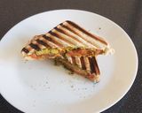 A picture of step 3 of Mumbai sandwich.