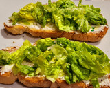 Foto del paso 4 de la receta: Tostas de jamón y más cositas 😋