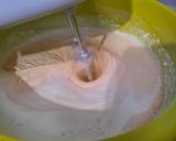 Foto langkah ke 4 dari resep Bolu Kukus Sakura.