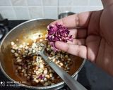A picture of step 4 of Dry fruit and chocolate Chikki.