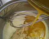 Foto langkah ke 3 dari resep Banana muffin.