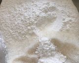 Gambar langkah 1 resipi Pisang Salai Goreng.