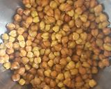 A picture of step 1 of Black Chana ghugni.