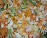 A picture of step 5 of Chinese Bhel.