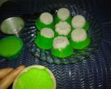 Foto langkah ke 7 dari resep Kue Putu ayu 1 telur.