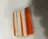 Foto del paso 2 de la receta: Rollitos de jamón dulce con base de espárragos salteados