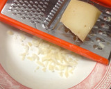 Foto del paso 2 de la receta: Lomo rebozado al queso y orégano
