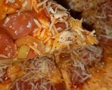 Foto langkah ke 8 dari resep Pizza teflon homemade mudah dan empuk.