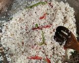 Foto del paso 3 de la receta: Arroz con coco y camarones