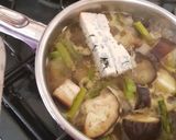 A picture of step 2 of My Creamy Asparagus, Aubergine & Stilton Soup. 😍.