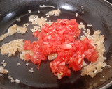 Foto del paso 3 de la receta: Chile guajillo relleno, con crema de pereil