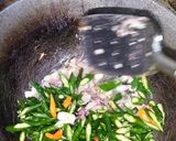 Foto langkah ke 3 dari resep Oseng jantung ayam,pete.