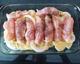 Foto del paso 2 de la receta: Solomillos de pollo a las finas hierbas con patatas al horno