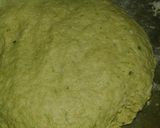 A picture of step 2 of Palak puri.