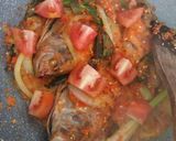 Foto langkah ke 2 dari resep Ikan Nila Sambal Kemangi.