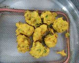 A picture of step 17 of Pakoda platter.