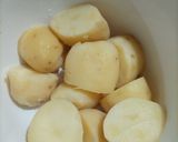 A picture of step 1 of Potato noodle cutlets.