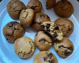 Foto del paso 7 de la receta: Galletitas con pepitas de chocolate (cookies)