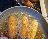 Foto langkah ke 4 dari resep POTATO Corn Dog.