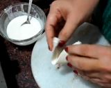 A picture of step 5 of Quick party samosas.