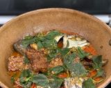 Foto langkah ke 4 dari resep Ikan Sambal Kemangi.