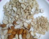 A picture of step 1 of Dryfruits Chikki.