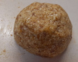 Foto del paso 2 de la receta: Trufas de dátiles y almendras