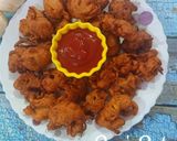 A picture of step 4 of White Onion Fritters.