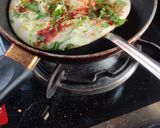A picture of step 3 of Rawa uttapam.