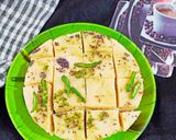 मिंट गार्लिक फ्लेवर्ड ढोकला (Mint garlic flavoured dhokla recipe in Hindi) रेसिपी चरण 8 फोटो