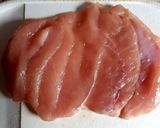 Baconbe göngyölt aszaltszilvás csirkemellrolád recept fázis 1 fotója
