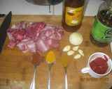 Foto del paso 1 de la receta: Fricasé de cerdo acompañado con yuca hervida
