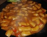 Foto langkah ke 11 dari resep Tteokbokki bumbu sederhana.